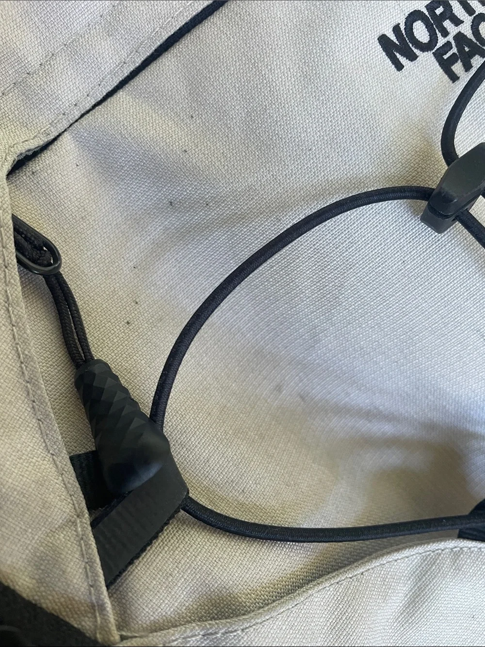The North Face Borealis Backpack Light Gray & Black laptop sleeve
